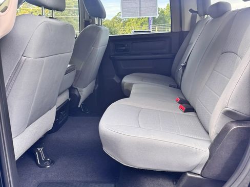 Used 2020 RAM 1500 Tradesman w/ Tradesman SXT Package RWD image 12