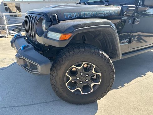 Used 2023 Jeep Wrangler Unlimited Rubicon 4xe image 7
