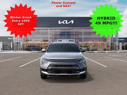 New 2025 Kia Niro EX Touring image 3