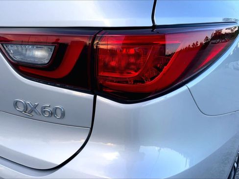 Used 2020 INFINITI QX60 Pure AWD/4WD image 30