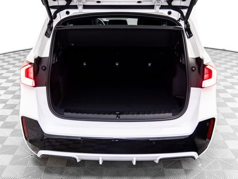 New 2026 BMW X1 xDrive28i w/ Technology Package image 31