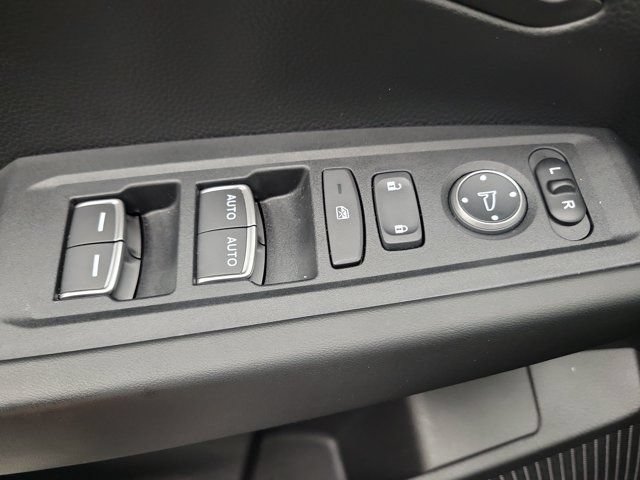 Certified 2025 Honda Accord LX image 20