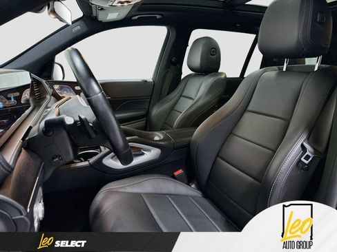 Used 2021 Mercedes-Benz GLS 450 4MATIC image 22