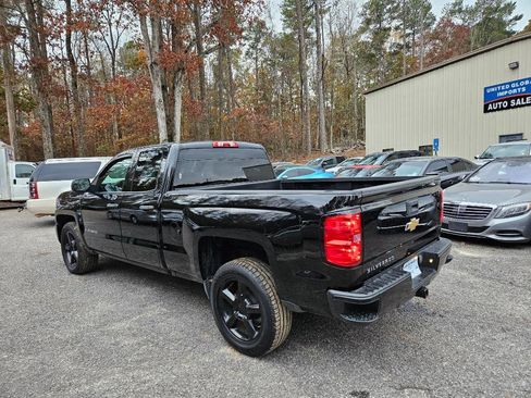Used 2016 Chevrolet Silverado 1500 Custom w/ Custom Convenience Package image 4