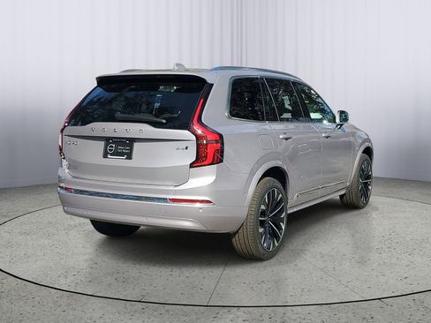 New 2026 Volvo XC90 B6 Plus w/ Protection Package Premier image 2