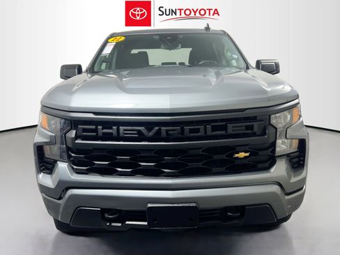 Used 2023 Chevrolet Silverado 1500 Custom image 10