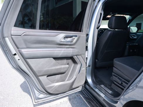 Used 2022 Chevrolet Tahoe RST w/ Luxury Package image 37