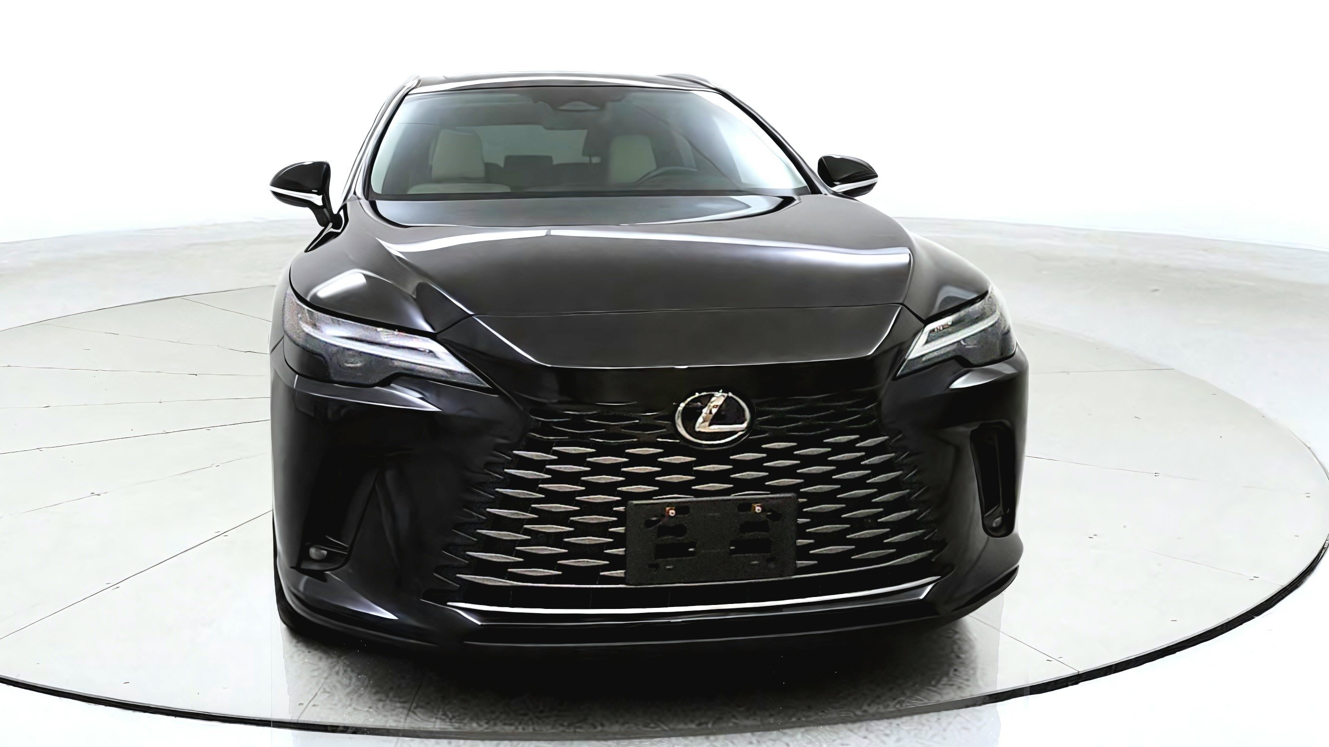 Used 2023 Lexus RX 350 Premium w/ Accessory Package AWD/4WD image 2