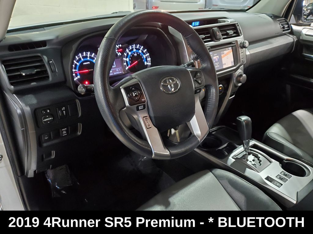 Used 2019 Toyota 4Runner SR5 Premium RWD image 7