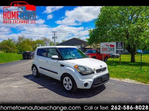 Used 2013 Kia Soul + FWD image 1