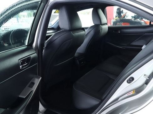 Used 2016 Lexus IS 200t RWD image 30