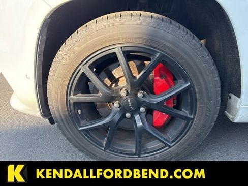 Used 2020 Jeep Grand Cherokee SRT image 9
