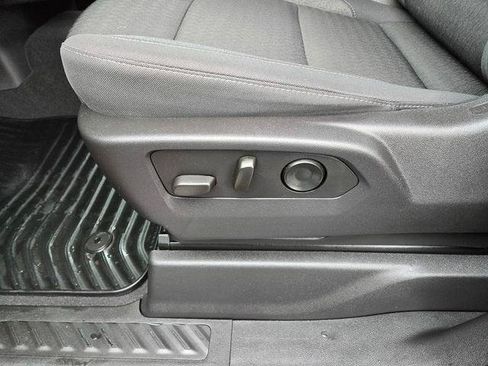Used 2024 Chevrolet Silverado 1500 Custom Trail Boss w/ Dark Appearance Package AWD/4WD image 14
