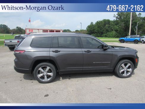Used 2022 Jeep Grand Cherokee L Limited w/ Trailer Tow Group (B) image 12