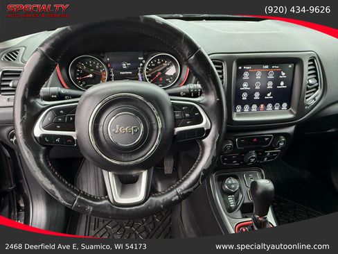 Used 2019 Jeep Compass Trailhawk w/ Cold Weather Group image 16