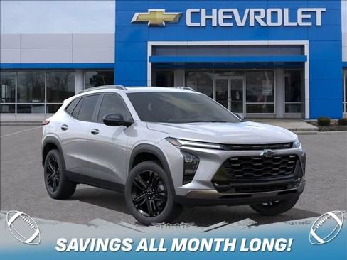 New 2026 Chevrolet Trax ACTIV w/ Sunroof Package FWD image 7