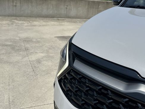 Certified 2023 Kia Sportage X-Line w/ X-Line Premium Package AWD/4WD image 13