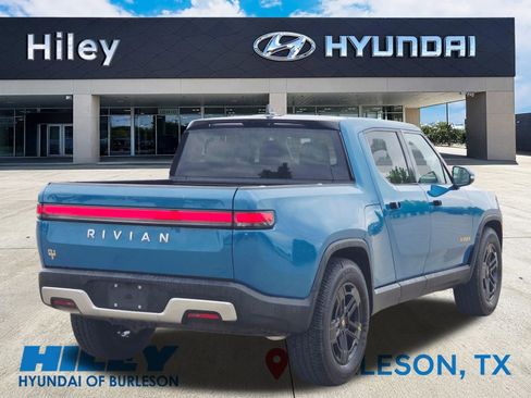 Used 2023 Rivian R1T Adventure image 4