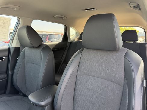 Certified 2024 Kia Seltos S FWD image 16