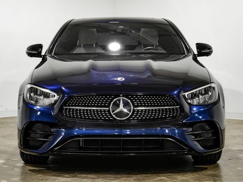 Used 2022 Mercedes-Benz E 350 Sedan w/ AMG Line Exterior image 6