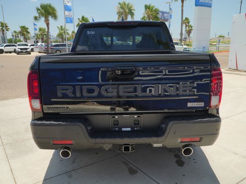 New 2026 Honda Ridgeline Black Edition image 6