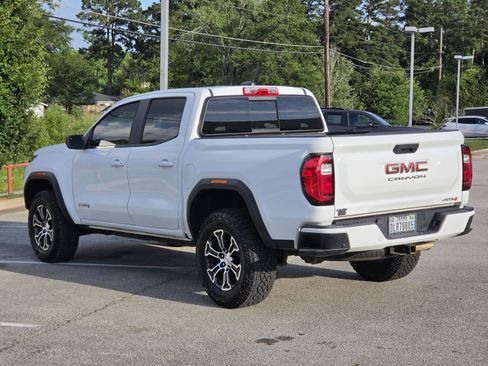 Used 2024 GMC Canyon AT4 w/ AT4 Premium Package AWD/4WD image 4