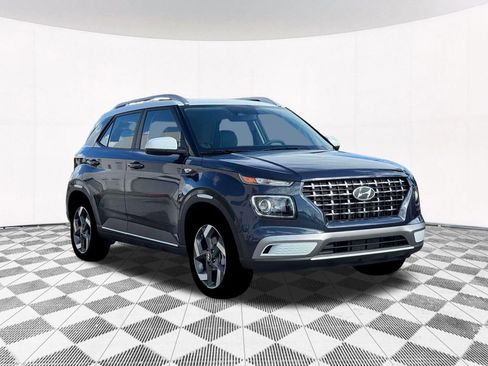 New 2026 Hyundai Venue SEL FWD image 17