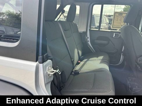 Used 2024 Jeep Wrangler Unlimited Sport AWD/4WD image 26