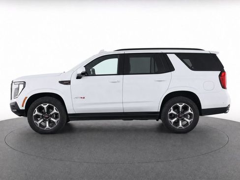 Used 2025 GMC Yukon AT4 Ultimate AWD/4WD image 6