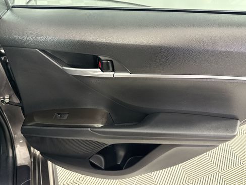 Used 2023 Toyota Camry SE FWD image 26