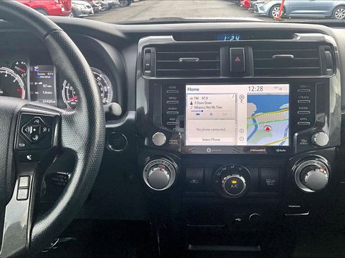 Used 2023 Toyota 4Runner TRD Off-Road Premium image 6