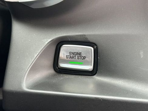 Used 2018 Chevrolet Camaro ZL1 image 29