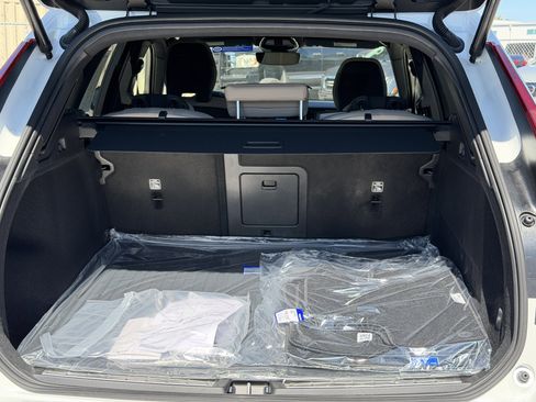 New 2026 Volvo XC60 B5 Plus w/ Protection Package AWD/4WD image 10