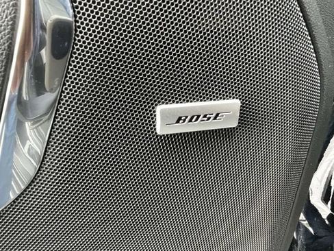 New 2026 Chevrolet Suburban Premier image 13