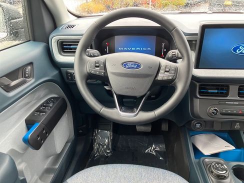 New 2025 Ford Maverick XLT w/ XLT Luxury Package image 16
