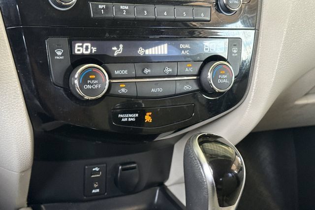 Used 2018 Nissan Rogue Sport SV FWD image 22