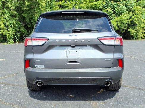 Certified 2021 Ford Escape SE w/ SE Sport Appearance Package AWD/4WD image 13