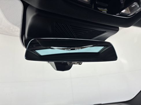 Used 2026 BMW M235i xDrive w/ Technology Package AWD/4WD image 17