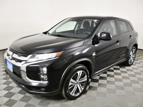 Used 2025 Mitsubishi Outlander Sport ES image 10