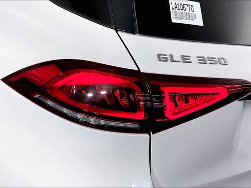 Used 2020 Mercedes-Benz GLE 350 4MATIC image 27