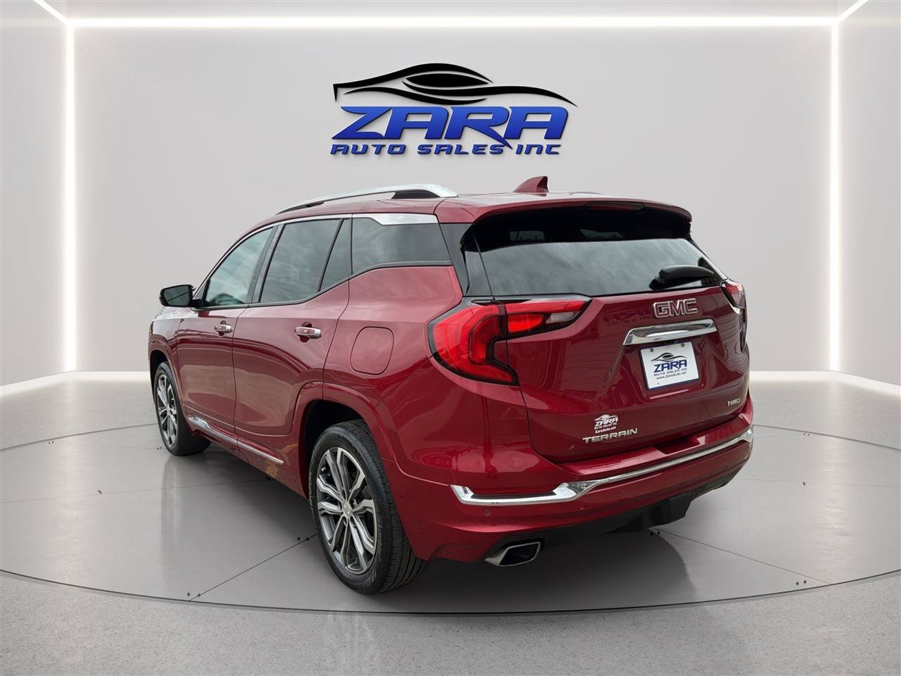 Used 2019 GMC Terrain Denali w/ Driver Alert Package II AWD/4WD image 5