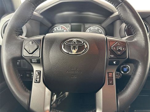 Certified 2021 Toyota Tacoma TRD Sport image 31