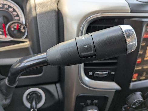 Used 2015 RAM 2500 Big Horn AWD/4WD image 28