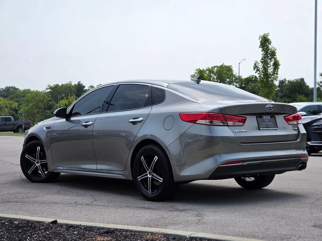 Used 2017 Kia Optima EX FWD image 24
