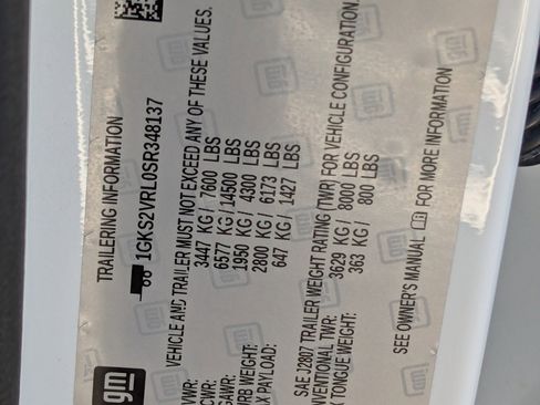 Used 2025 GMC Yukon AT4 Ultimate w/ LPO, Floor Liner Package image 33