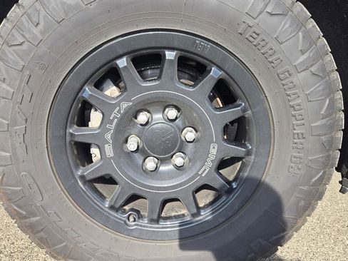 Used 2022 GMC Sierra 1500 Elevation w/ Elevation Premium Package image 12