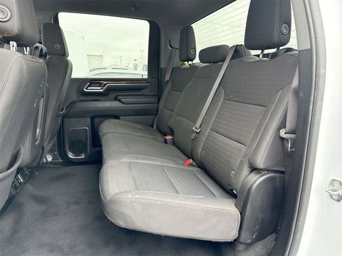 Used 2024 Chevrolet Silverado 2500 LT image 15