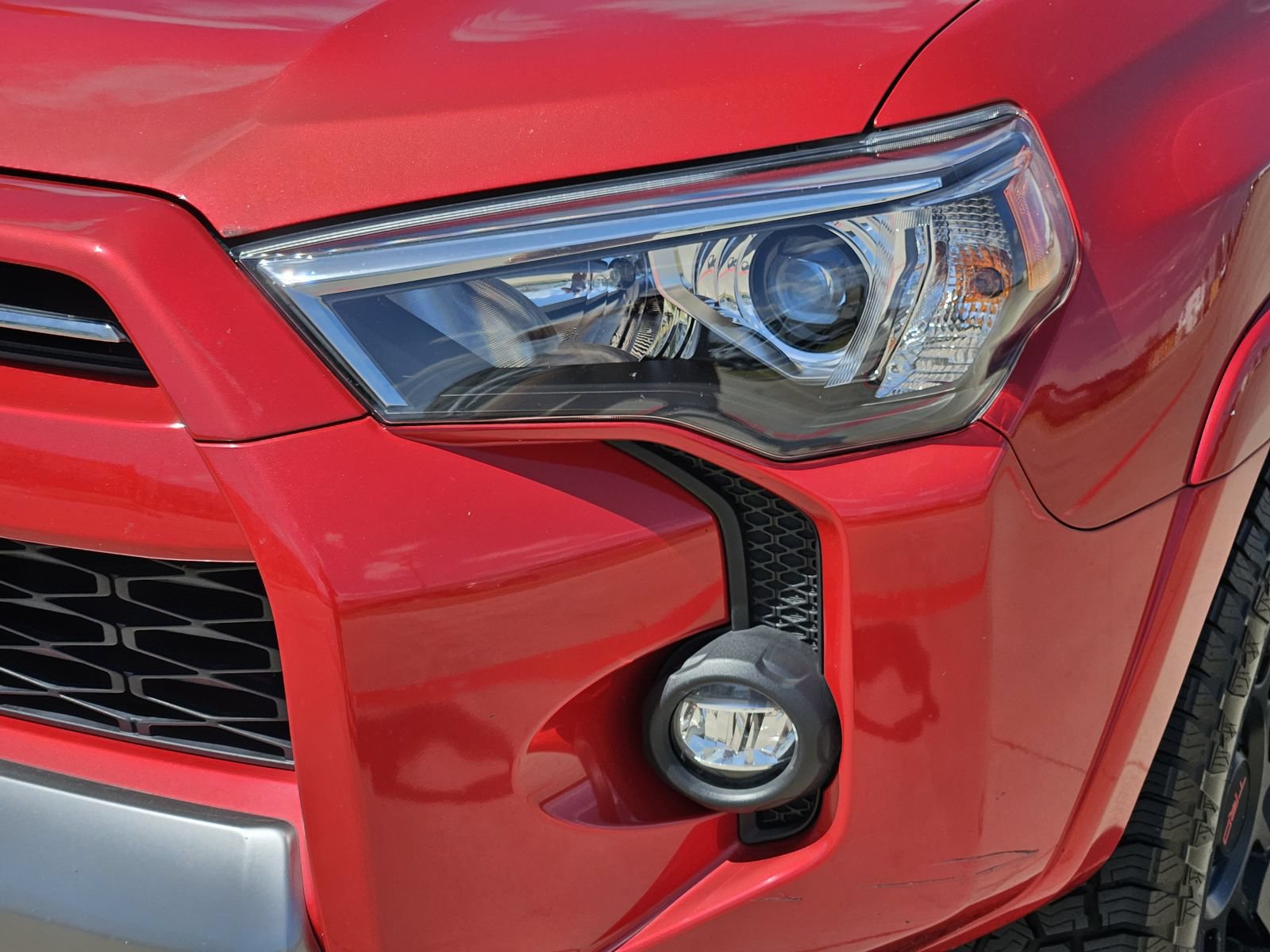 Used 2023 Toyota 4Runner TRD Off-Road Premium w/ Off Road Premium Plus Package AWD/4WD image 10