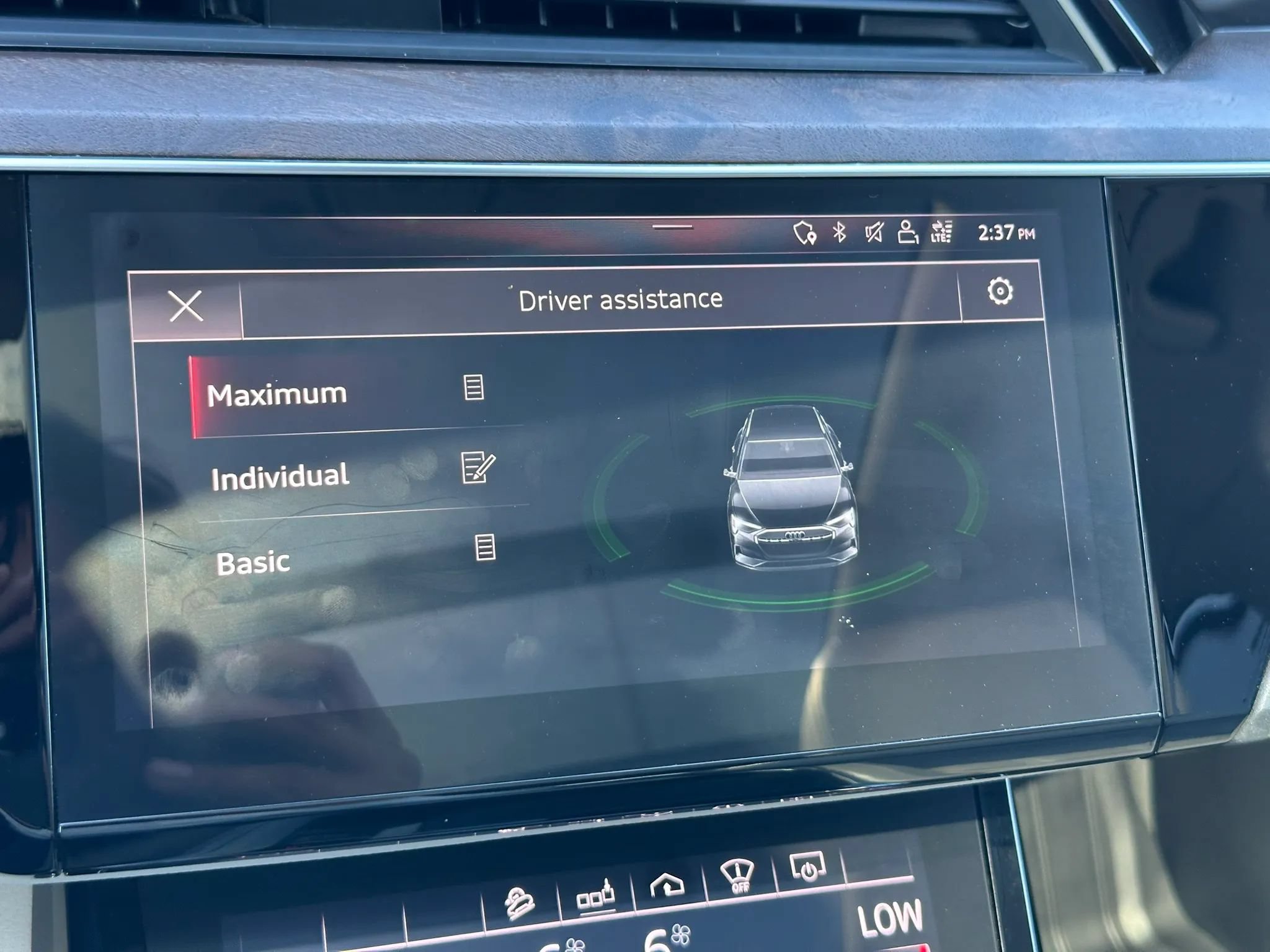 Used 2019 Audi e-tron Prestige AWD/4WD image 53