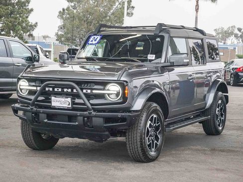 Used 2024 Ford Bronco Outer Banks AWD/4WD image 4